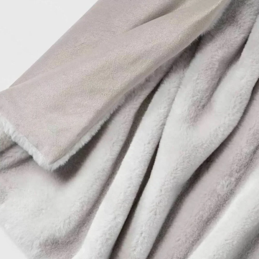 NWOT Threshold Faux Rabbit Fur Light Gray Throw Blanket 60
